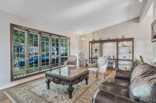 52 Margaret St, Old Bridge NJ  08857-2559 exterior