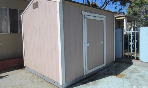 669 Catron Dr, Oakland CA 94603-3655 exterior