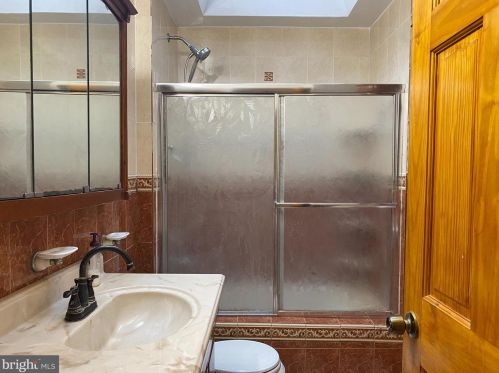 113 Chew Ave, Philadelphia PA 19120-2356 exterior