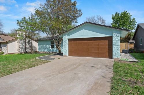 8405 Cayuga Dr, Austin, TX 78749-3926