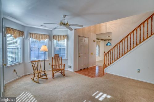 24 Brookstone Ct, Wilmington, DE 19804-2946