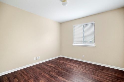 111 Goddard, Uhland TX  78640-5484 exterior