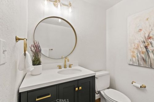 4015 Palmyra Ave, Orange CA  92869-3925 exterior