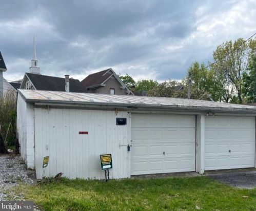 142 Harrisburg St, Siddonsburg, PA 17019-1244