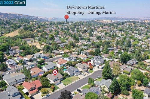 2563 Holly View Ct, Pacheco CA  94553-3457 exterior