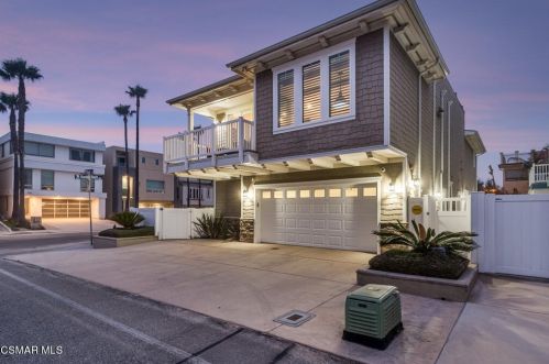 820 Mandalay Bch Rd, Oxnard CA 93035-1078 exterior