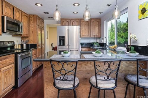 307 Winding Ln, Brea, CA 92821-4527