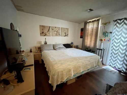 540 148th St, Bronx, NY 10455-2846