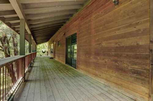 19121 Greenhorn Rd, Grass Valley CA  95945-8627 exterior