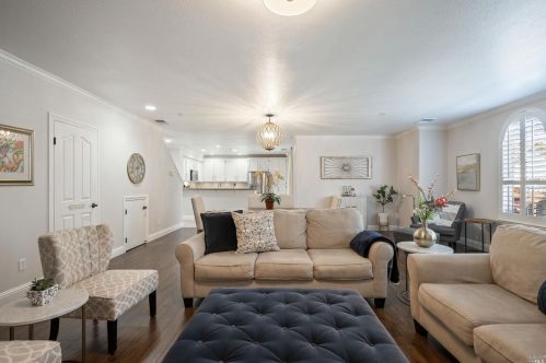 416 Emily Rose Cir, Windsor CA  95492-7732 exterior