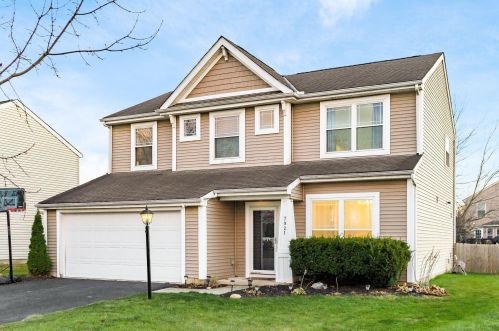 7921 Aspen Ridge Dr, Blacklick, OH 43004-8096