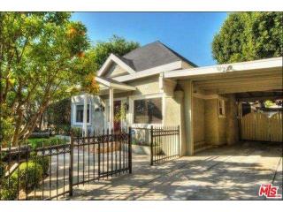 239 Ridgewood Pl, Los Angeles CA  90004-4004 exterior