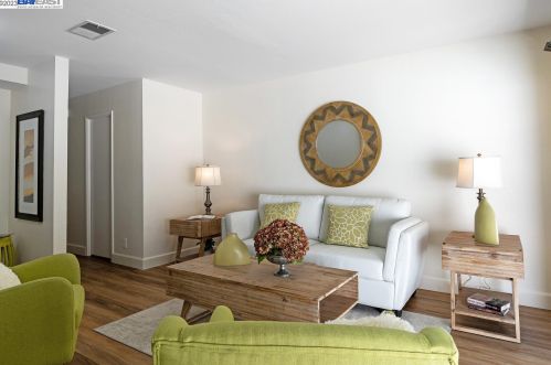 1485 Terra Nova Blvd, Pacifica CA  94044-3616 exterior