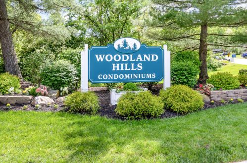 44 Woodland Hills Dr, Newport, KY 41071-5457