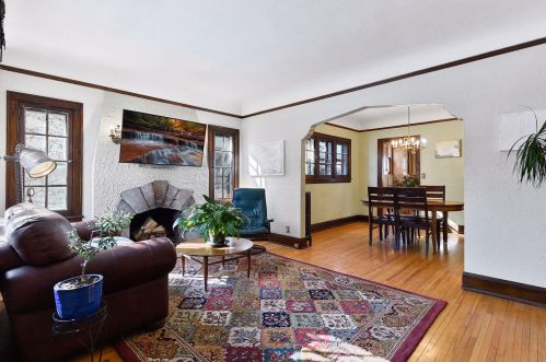 3543 James Ave, Minneapolis MN 55412-1637 exterior