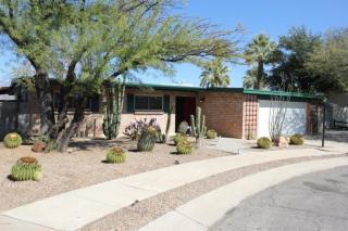 8917 Calle Bolivar, Tucson AZ  85715-5604 exterior