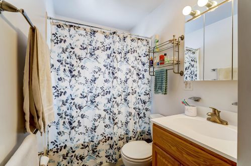 769 Brookdale Dr, West Jefferson OH  43162-1057 exterior