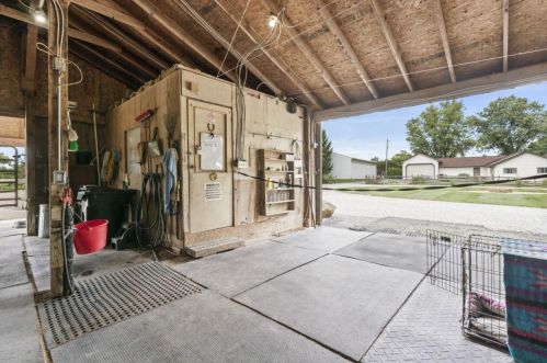 10823 Morse Rd, Pataskala OH 43062-8692 exterior