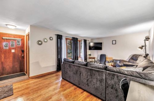 1600 Ridge Rd, Green Bay, WI 54304-3206