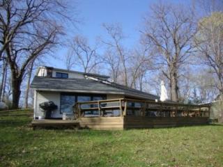 312 Hickory Ln, Park Hills, IA 50214-8527