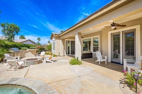 81450 Moonstone Ct, La Quinta CA  92253-8244 exterior