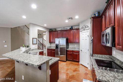15572 178th Dr, Sun City AZ  85387-3110 exterior