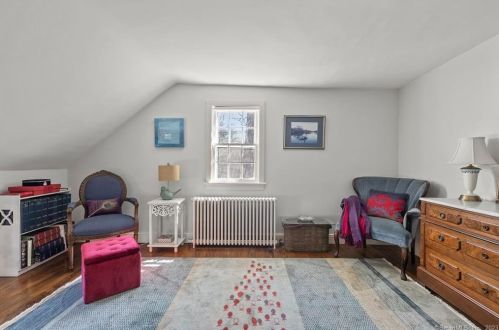 39 Cedar Ln, Ridgefield CT  06877-5301 exterior