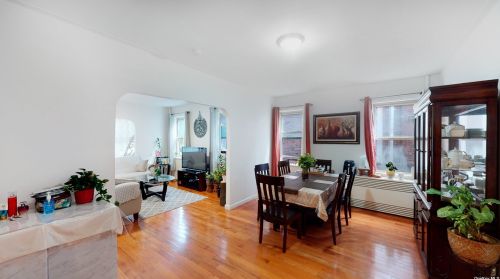 3228 Reservoir Oval, Bronx, NY 10467-3105