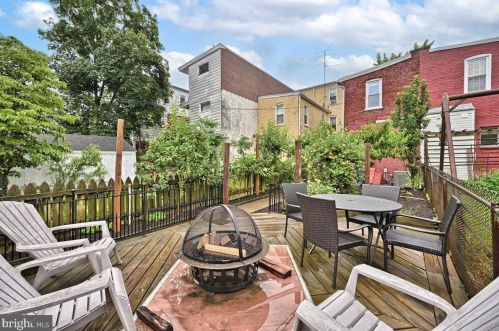 415 College Ave, Lancaster PA  17603-3319 exterior