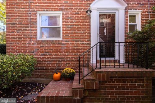 1456 Sheridan St, Washington, DC 20011-8015