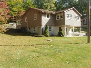 37 Ledge Rd, Exeter, CT 06249-2127