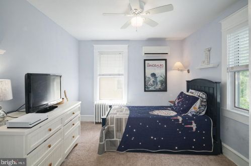 406 Westmont Ave, Camden NJ  08108-3529 exterior