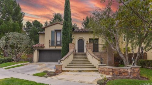 28 Climbing Vine, Irvine CA  92603-0200 exterior