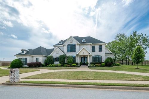 4009 Ratcliffe Dr, Bentonville, AR 72712-7650