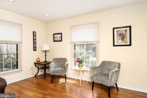 18 Balsam Ct, Lawrence Township NJ  08648-3118 exterior