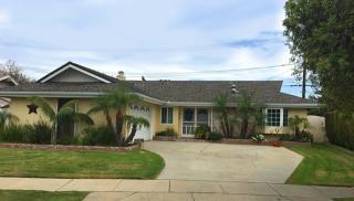 16412 Fairway Ln, Huntington Beach CA  92649-2722 exterior