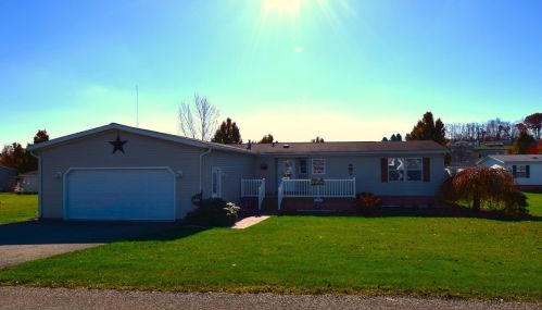 131 Brent Ln, Somerset, PA 15501-7292