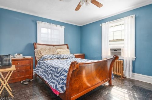 42 Park End Pl, East Orange NJ  07018-1113 exterior