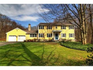 161 Humiston Dr, New Haven, CT 06524-3111