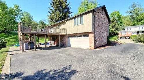 6504 Quaker Dr, Pittsburgh, PA 15236-3640