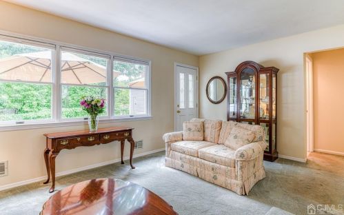 29 Stratford Rd, East Brunswick NJ  08816-2019 exterior