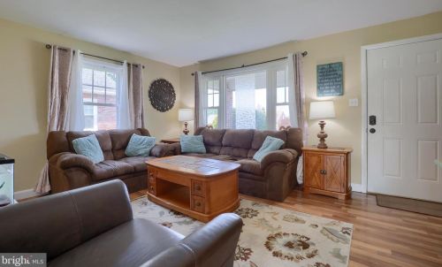 45 7th St, Mount Wolf PA  17347 exterior