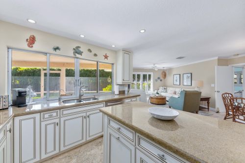 440 Apollo Dr, West Palm Beach FL  33408-2004 exterior