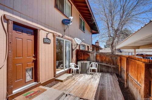 3826 Fraser St, Denver CO 80014-4022 exterior