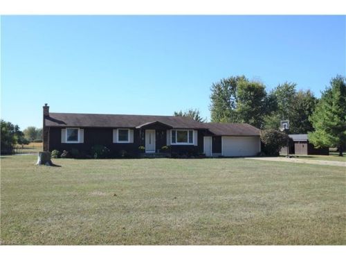 36109 Dellwood Rd, North Eaton, OH 44044-9404