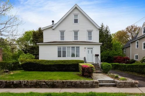 53 Leonard St, Stamford, CT 06906-1011