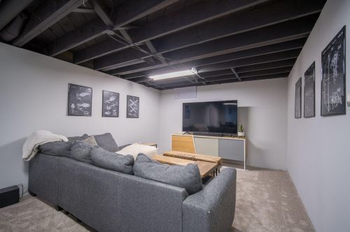 3265 93rd St, Milwaukee WI  53222-3510 exterior