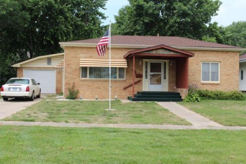 21 1st Ave, Moneta, IA 51346-1436
