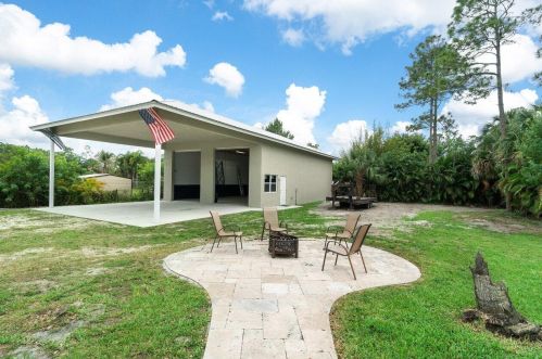 16298 90th St, Town Of Loxahatchee Groves, FL 33470-1752
