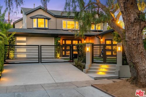 4064 Wilkinson Ave, North Hollywood, CA 91604-2425